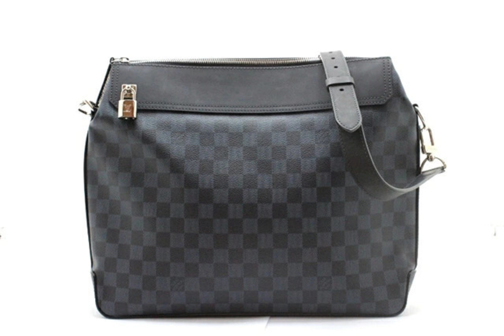 LOUIS VUITTON Messenger Greenwich Shoulder Bag Damier Graphite Black